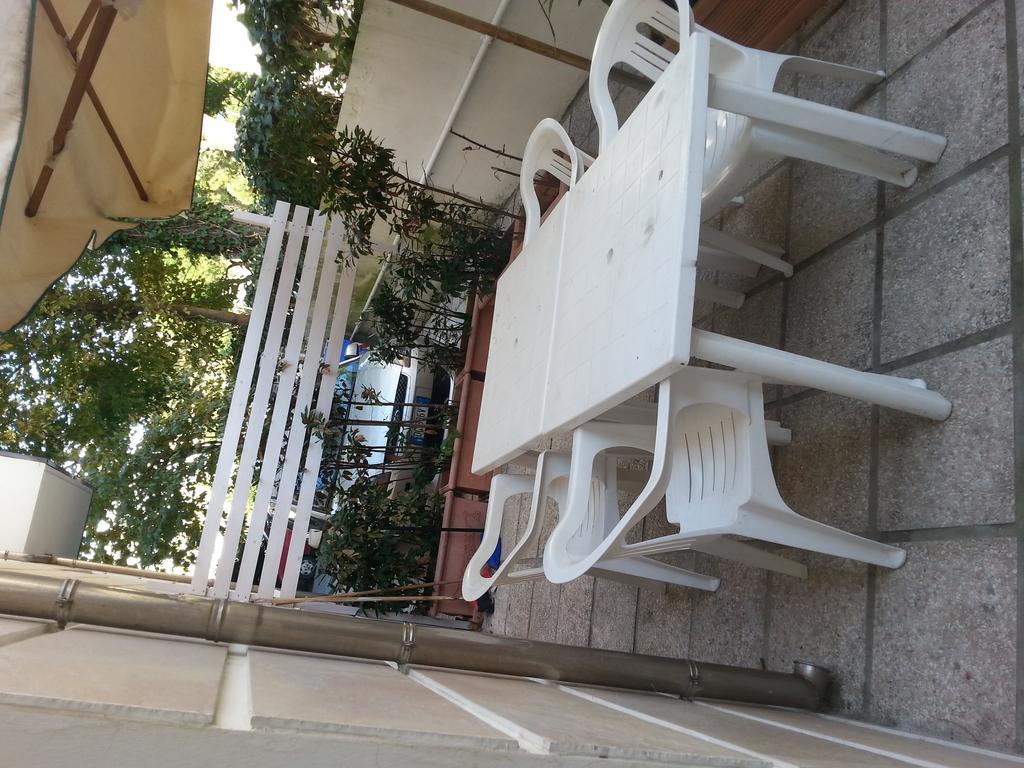 Residence Nocchiero Riccione Kültér fotó
