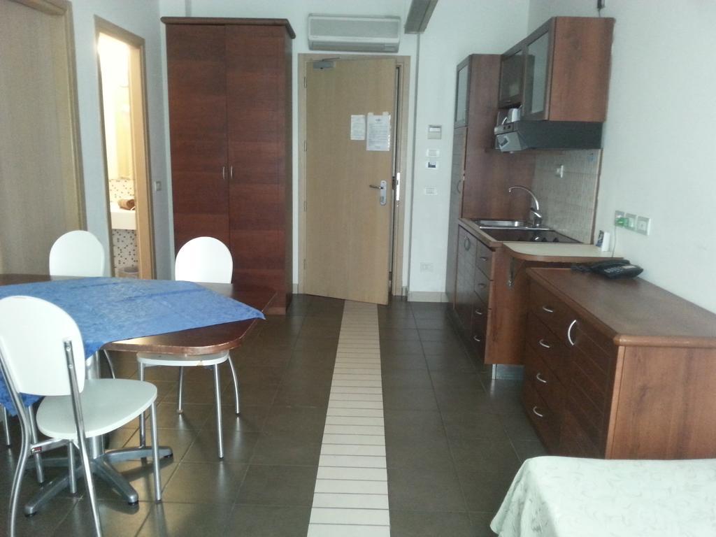 Residence Nocchiero Riccione Kültér fotó