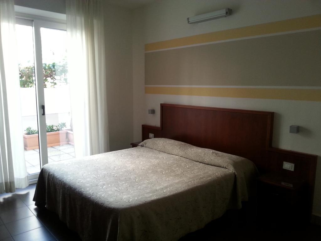 Residence Nocchiero Riccione Kültér fotó