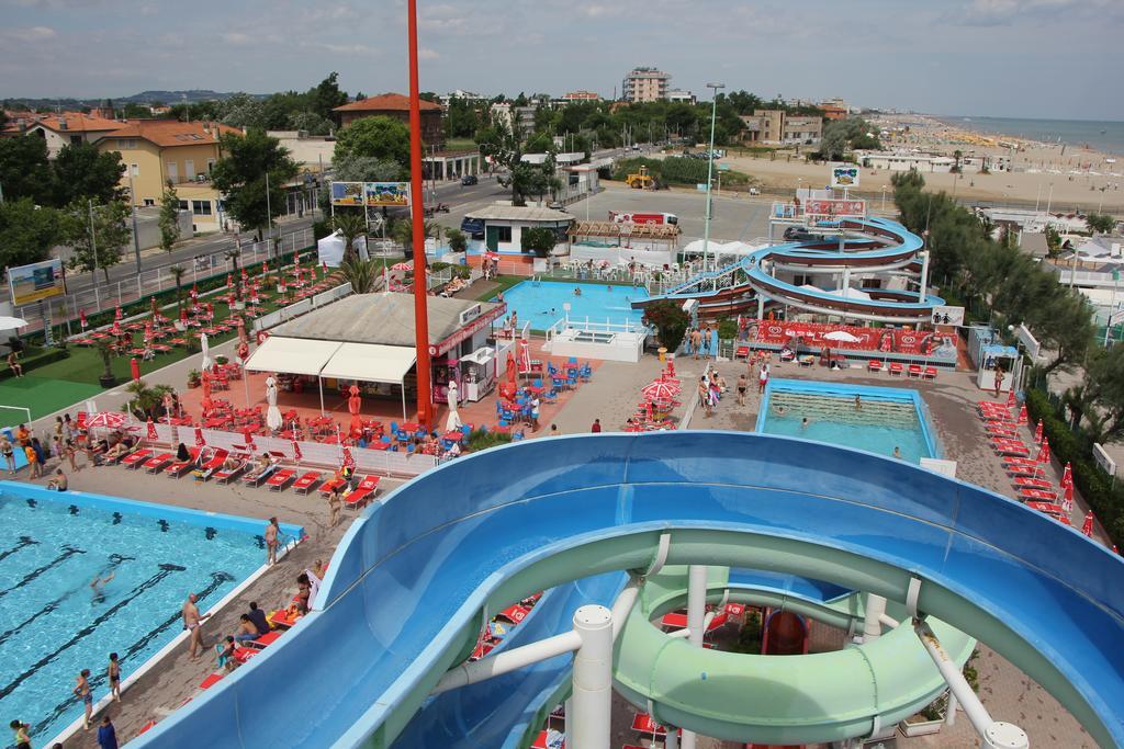 Residence Nocchiero Riccione Kültér fotó